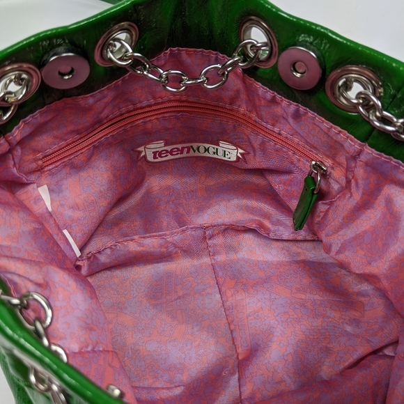 Teen Vogue Green Pink Pom Pom Chain Purse Shoulder Bag Funky Bright Fun - Picture 8 of 8